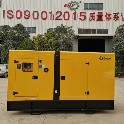 110V 내지 600V 200Kva 쿠민스 디젤 엔진 발전기는 방음장치가 되어서 졌습니다